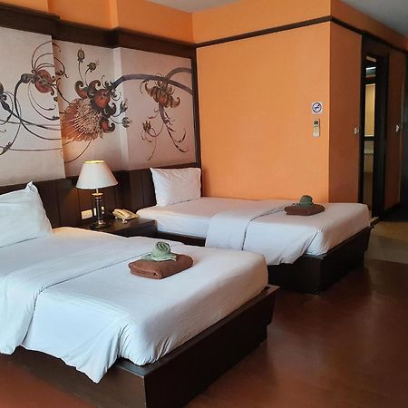 Sarita Cha Let And Spa Джомтьен Экстерьер фото