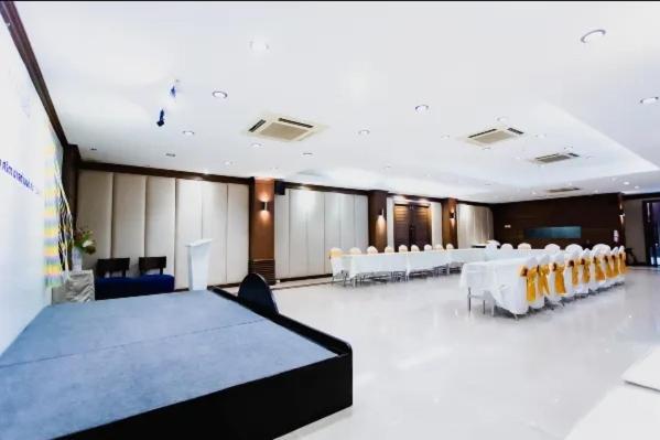 Sarita Cha Let And Spa Джомтьен Экстерьер фото
