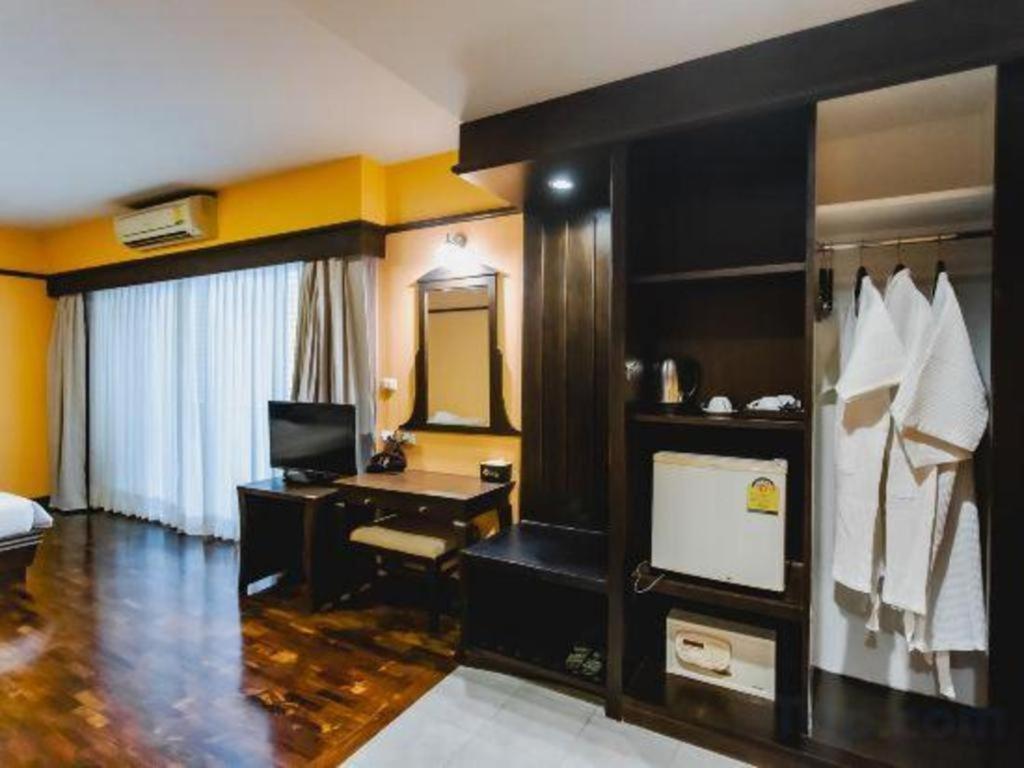 Sarita Cha Let And Spa Джомтьен Экстерьер фото